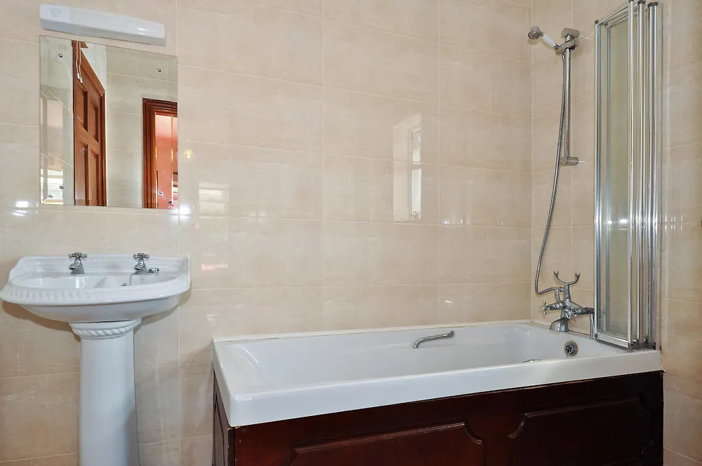 Bed & Breakfast Guesthouse Marian Lodge Galway